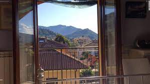 For window replacement and home remodeling projects in darien and greenwich contact the window people. This Site Lets You Peer Out Of Other People S Windows And The Views Are Stunning Cnn Travel