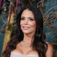 Miranda, Blake, and Gwen: A Sad Emotional Triangle at The CMAs or Just PR  Gold?