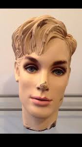 What famous heads would you like to see mounted and framed? I might just do  it for a laugh 😆