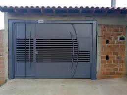 Pin De Wojciech Iskierka Em Portoes Design De Portao De Ferro Porta De Garagem Modelos De Portao Basculante