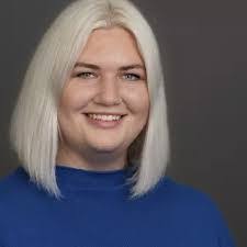 Lara Kleinert's Instagram, Twitter & Facebook