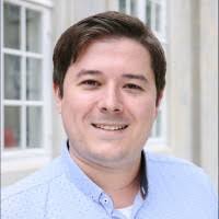 100+ perfiles de «Kaplan»