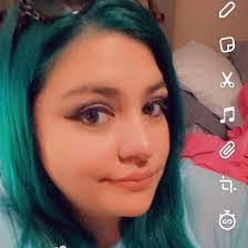 Keesha West's Instagram, Twitter & Facebook