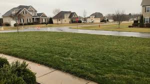 It is made from poly materials that ensures durability for long lasting efficiency. Sprayers Plus Battery Powered Sprayer How To Spray A Lawn Youtube