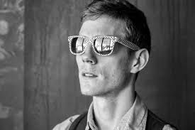 PV Nova — Wikipédia