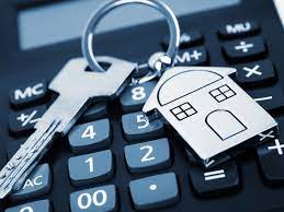 Bir taşınmaz malın rayiç bedelini öğrenmek için o gayrimenkulün bağlı olduğu belediyeye gidiliyor ya da belediyeyi telefon ile arayarak da bu bilgi öğrenilebiliyor. Rayic Bedeli Nedir Nasil Hesaplanir