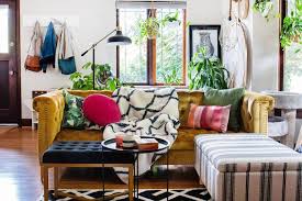 A Seattle Apartment Shows How To Make A Rental A Personality Packed Home In 2020 Home Seattle Apartment Living Room Makeover