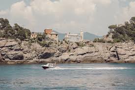 Bekijk foto's van stranden in portofino ligurië en geef zelf een review! Portofino Und Klosterbucht San Fruttuoso Daisiesandglitter