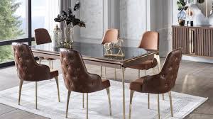 Pretul afisat include o masa ,o vitrina mare ,vitrina mica,6 scaune si un bufet cu oglinda. Set Dining Room Montego Bellona Seturi Dining Room