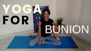 Insert your toes into yoga toes toe stretchers. Yoga For Bunion How To Correct A Bunion Without Surgery Youtube
