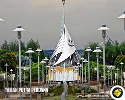 Putrajaya perdana berhad was incorporated in 1998 and is involved in the development and concessions businesses. 9 Most Beautiful Parks In Putrajaya C Letsgoholiday My