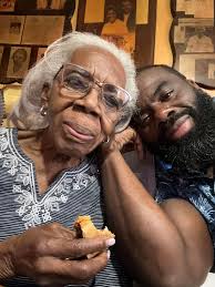 Andre Ward (@thepastrywarden) • Instagram photos and videos