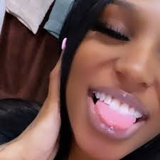 olivia ferri (@Liv7xFerri)