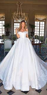 2 françaises seulement parmi les 20 plus belles femmes du monde pour moi, brigitte bardot restera toujours la plus belle de plus elle a de la culture et ses idées politiques sont loin de me. Les Plus Belles Robes De Mariees Du Monde Home Facebook