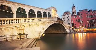 Sie war die erste brücke, die den canale grande überspannte und markierte gleichzeitig das wirtschaftliche zentrum der. Audioguide Rialtobrucke Seite Von Sankt Markus Reisefuhrer Mywowo