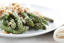 Una preparazione piuttosto rapida e un risultato di grande effetto. Asparagi Gratinati La Ricetta Primaverile E Veloce Gustoblog