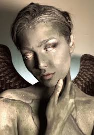 Brenda Turned Me into A Statue of Weeping Angel at Wedding