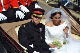 We did not find results for: Meghan Markle Bringt Den Bateau Ausschnitt Zuruck Goddess Gr
