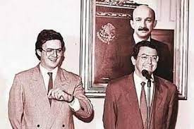 El canciller marcelo ebrard dijo que la cantidad que se entregará a cada beneficiario, que se incorporarán de esta fecha y hasta diciembre, será de 250 dólares. Marcelo Ebrard Y Manuel Camacho Historical Figures Historical Abraham Lincoln