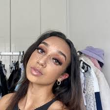 Emma Keeley's Instagram, Twitter & Facebook