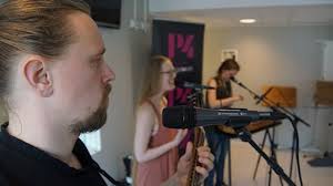 Sanna-Leena Rinne auttaa nuoria työharjoitteluun ulkomaille