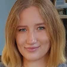 Pamela Treder's Instagram, Twitter & Facebook