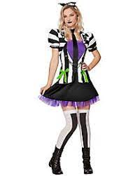 So is another kind of radio when it is unplugged from an electric outlet. Adult Beetlejuice Dress Costume Spirithalloween Com