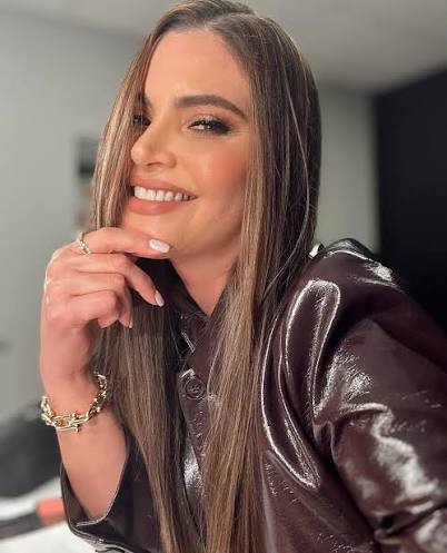 Camera ready 🎥🎬 Los viernes se hicieron para ….