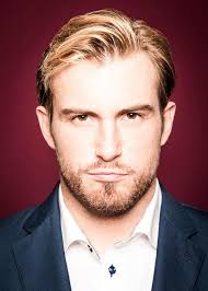 Amazon.de: André Hassan Khan: Bücher, Biographie, neuestes Aktualisierung