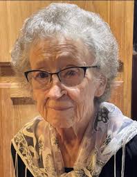 Obituary for Daphne (Martin) Moore