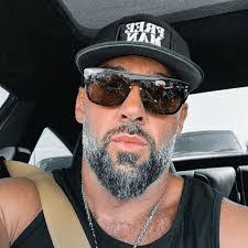 Travis Babb's Instagram, Twitter & Facebook