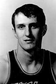 Mike Leas's Instagram, Twitter & Facebook