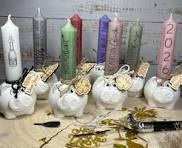 Antike Arts and Crafts Kerzenständer aus Kupfer und Messing ...