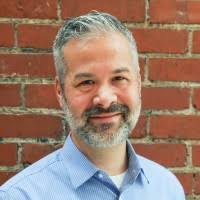 100+ perfiles de «Dan Cm»