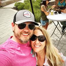 Tim Neuman (@timneumanmusic) • Instagram photos and videos