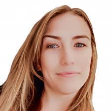 Jennifer Abshire's Instagram, Twitter & Facebook