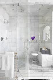 Marble Tiles Looks Like It At Least They Are So Beautiful And Elegant This Bathroom Is Full Of Light And Sim Master Bathroom Badrumsrenovering Vackra Badrum