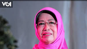 Berikut profil dan biodata kahiyang ayu putri. Jokowi S Mother Died Of Cancer And Appeals To Pray From Home