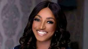 Kate henshaw was born on 19 july 1971. 4gqrqq Q2vgeim