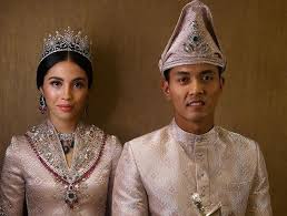 Get your team aligned with. Glamornya Lihat Selebriti Yang Dijemput Ke Perkahwinan Ym Iman Ym Bakar Remaja