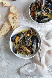 Mussels With White Wine Garlic Cream Recipe Mussels Recipe White Wine Mussels Recipe Mussels