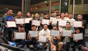 VACANCY IN BIRD CONSTRUCTION COMPANY. ONLY FOR PASSPORT HOLDERS Gender :  Male and Female Age limit : 20-68 Years VACANCIES : 1000+ Backhoe Operator  Electrician Driver Factory Worker Capenter Foreman Safety officer