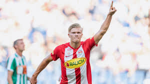 Borussia dortmund have ruled out selling erling braut haaland this summer amid interest from chelsea. Red Bull Salzburg Feiert Haaland Mischt Europas Fussball Auf Das Norwegische Biest Transfermarkt
