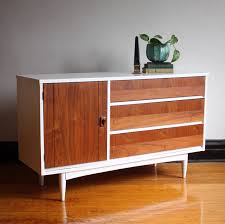 Soldwhite And Wood Mid Century Modern Credenza Mcm Media Etsy In 2020 Mid Century Modern Credenza Refinished Vintage Furniture Mid Century Furniture