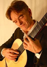 Villingen-Schwenningen: Michael Hampel verlässt Musikhochschule in  Trossingen und nimmt Gitarrenprofessur in Freiburg an