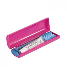 La brosse à dents est un ustensile destiné, comme son nom l'indique, à se brosser les dents. Brosse A Dent De Voyage Kent Rasage Classique