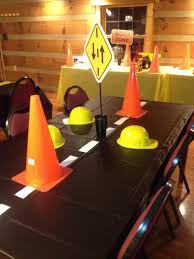 Construction Themed Centerpiece For Table Bing Construction Birthday Parties Construction Theme Party Trucks Birthday Party