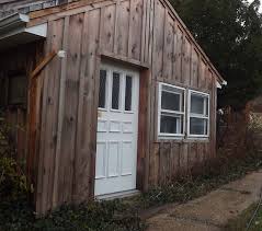 There is a wide range of profiles, from rustic shakes and traditional planks, to ultra modern architectural panels. Vertical Wood Siding