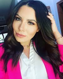 Laura Clairmont's Instagram, Twitter & Facebook