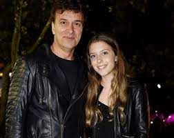 (tony) / eu sempre andei collections with filho e pai. Tony Carreira Estava No Algarve Quando Soube Que A Filha Tinha Sofrido Um Acidente A Ferver Vidas